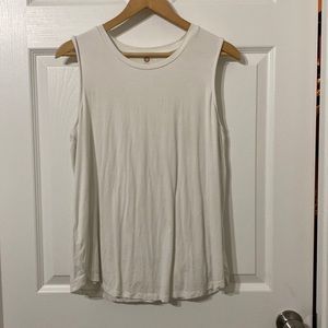 Moving sale - kindred bravely nursing tank (buy 3 or more items for $5 each)